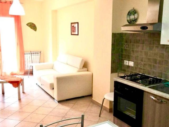 Appartamento in affitto a Letojanni ME