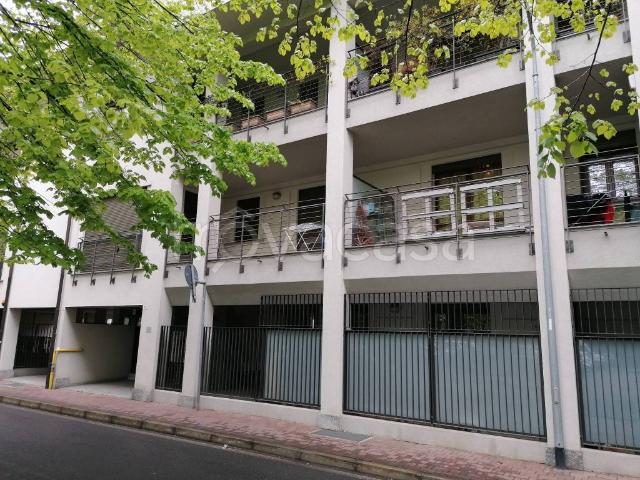 Appartamento in affitto a Lissone via Guglielmo Marconi, 8, arredato, box, terrazzo TrovaCasa