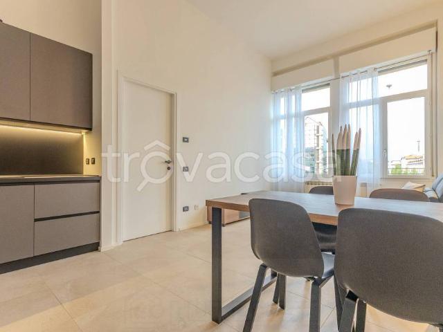 Appartamento in affitto a Lissone via Giacomo Matteotti, 8