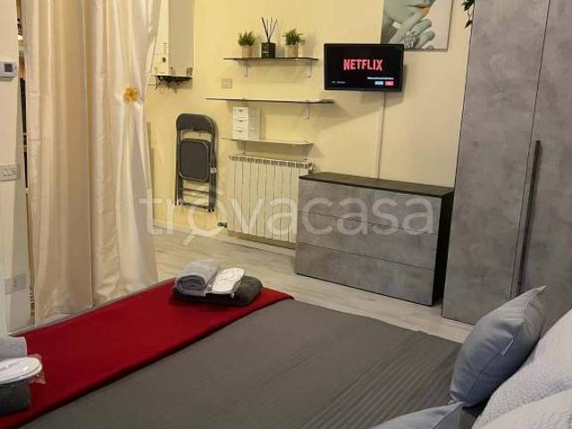 Appartamento in affitto a Locate Varesino via San Antonio
