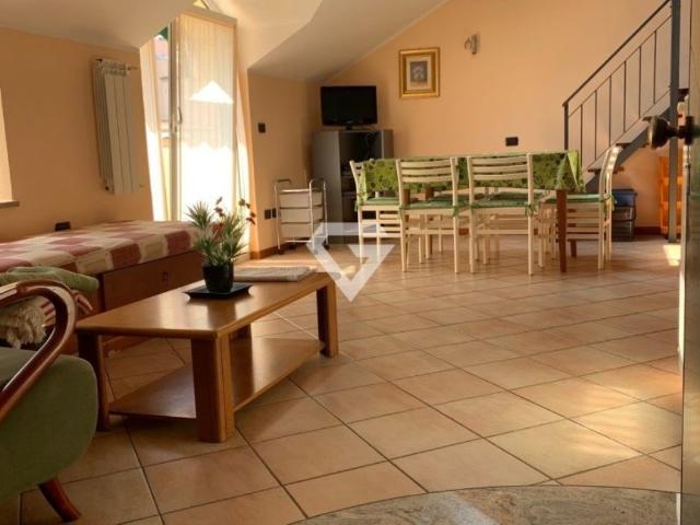Appartamento in affitto a Loano piazza Massena, arredato, terrazzo, ascensore TrovaCasa