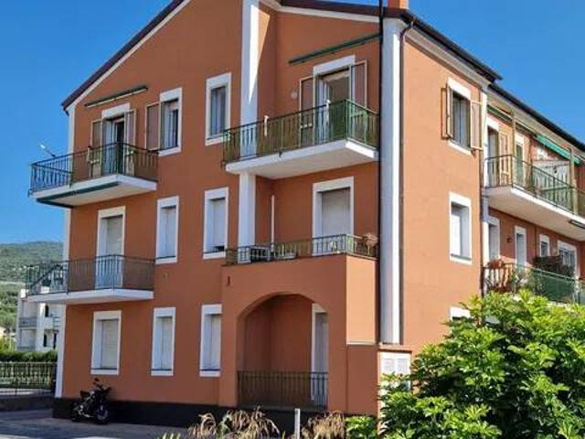 Appartamento in affitto a Loano SV