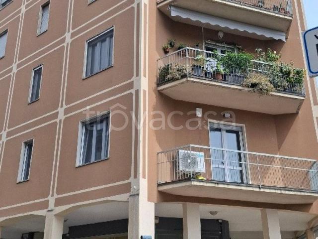 Appartamento in affitto a Lodi via Nino Dall'Oro, arredato, ascensore, riscaldamento centralizzato TrovaCasa