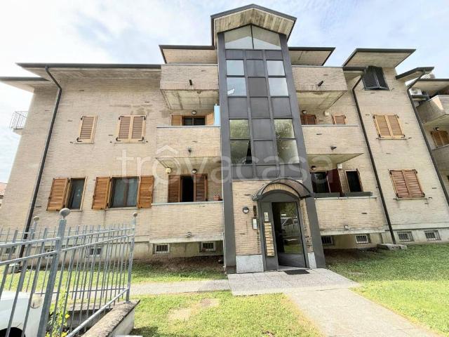 Appartamento in affitto a Lomazzo, arredato, box, riscaldamento autonomo TrovaCasa