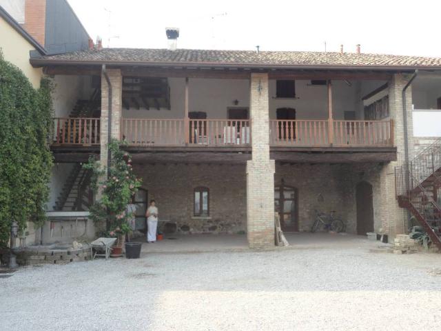 Appartamento in affitto a Lonato del Garda BS