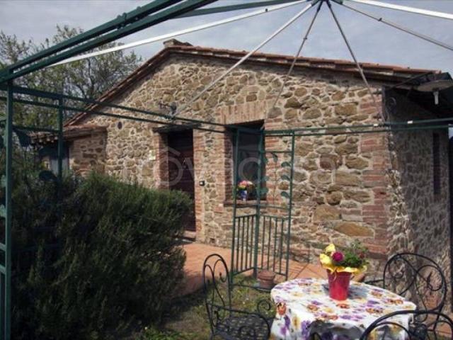 Appartamento in affitto a Paciano via Roma, arredato, giardino, piscina TrovaCasa