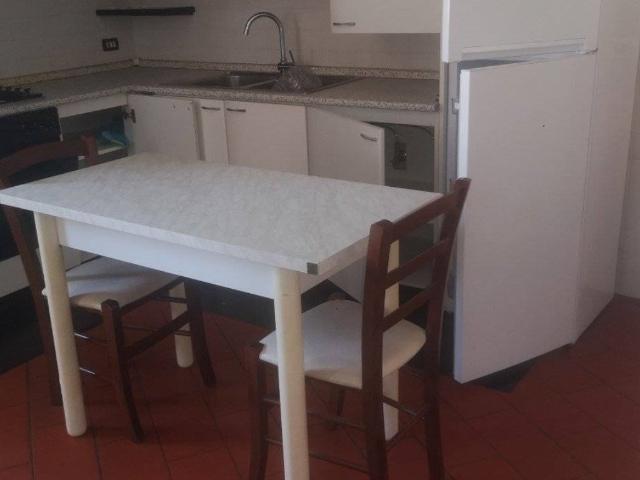 Appartamento in affitto a Padova via Antonio Stoppani, 3, arredato, lavatrice, cucina abitabile TrovaCasa
