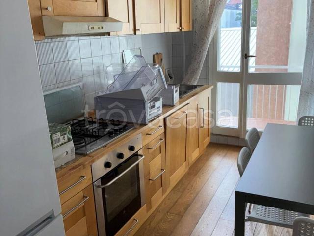 Appartamento in affitto a Padova via Giosuè Carducci, arredato, box, terrazzo TrovaCasa