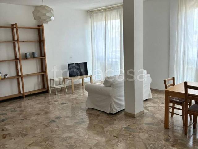 Appartamento in affitto a Padova via Giosuè Carducci, arredato, box, terrazzo TrovaCasa