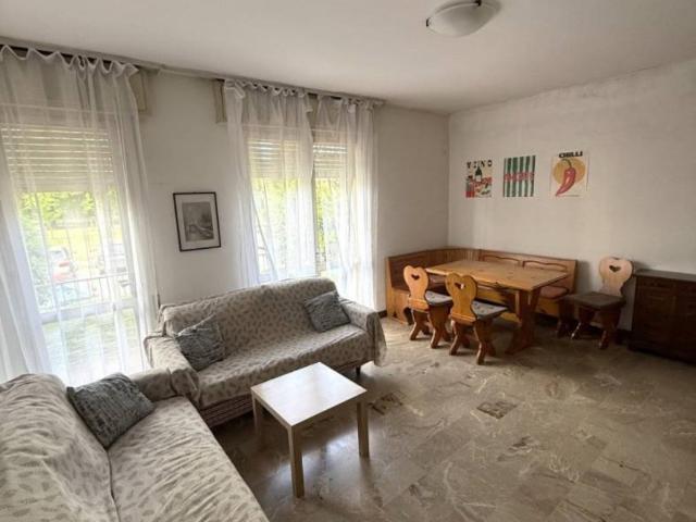 Appartamento in affitto a Padova via Francesco Guardi, arredato, terrazzo, riscaldamento centralizzato con contacalorie TrovaCasa