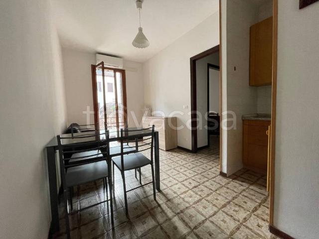 Appartamento in affitto a Padova via San Biagio, 76, arredato, terrazzo, balcone TrovaCasa
