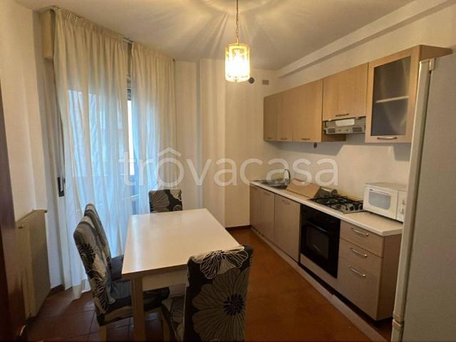 Appartamento in affitto a Padova via Vittorio Emanuele Orlando, arredato, box, terrazzo TrovaCasa