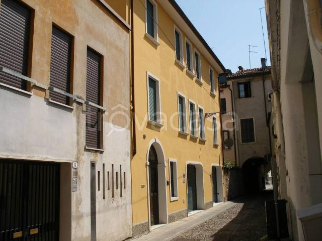 Appartamento in affitto a Padova vicolo Giuseppe Mazzini, arredato, riscaldamento autonomo, libero subito TrovaCasa