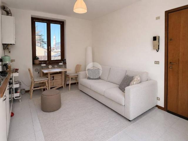 Appartamento in affitto a Palazzolo sull'Oglio BS