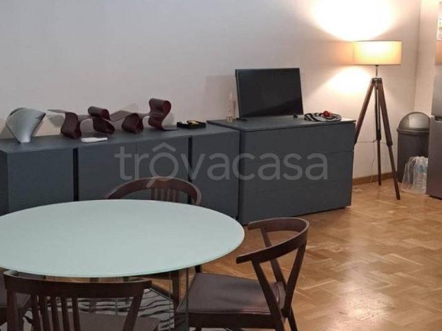 Appartamento in affitto a Palermo, arredato, terrazzo, ascensore TrovaCasa