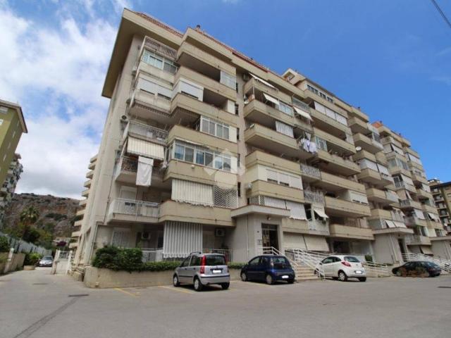 Appartamento in affitto a Palermo PA