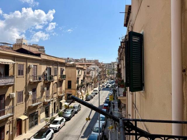 Appartamento in affitto a Palermo PA
