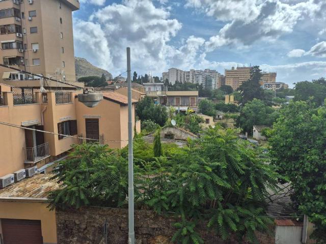 Appartamento in affitto a Palermo PA