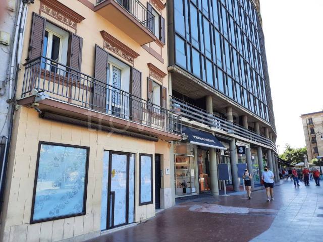 Appartamento in affitto a Palermo piazza Castelnuovo, 6, arredato, senza ascensore, balcone TrovaCasa