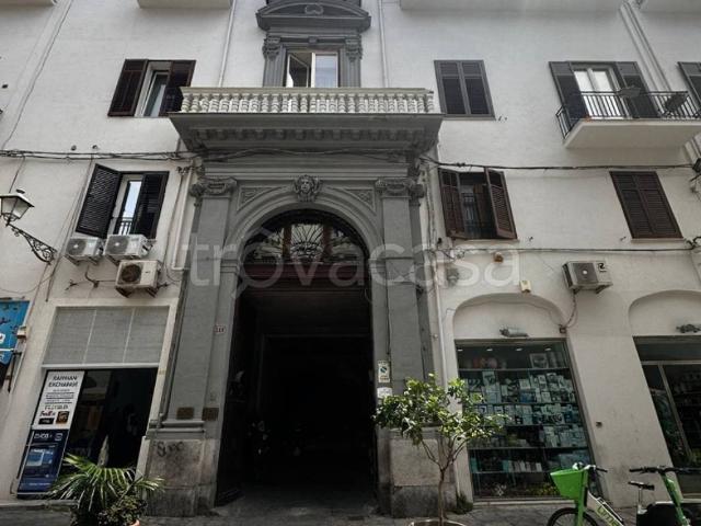 Appartamento in affitto a Palermo via Maqueda, 331, non arredato/vuoto, doppia esposizione, centrale TrovaCasa
