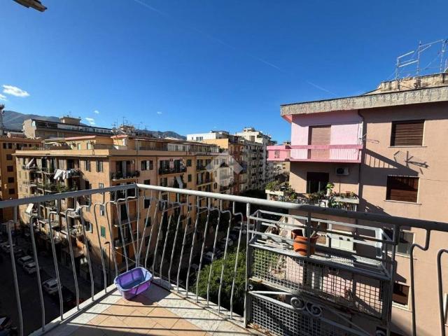 Appartamento in affitto a Palermo via Michele Cipolla, 34, arredato, ascensore, vicinanze negozi TrovaCasa