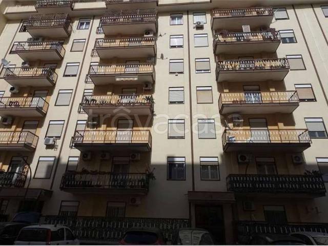 Appartamento in affitto a Palermo via Michele Titone, 18, giardino privato, terrazzo, riscaldamento autonomo TrovaCasa