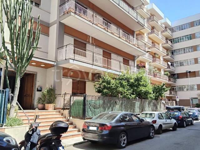 Appartamento in affitto a Palermo via Monte Cuccio, 29, non arredato/vuoto, riscaldamento autonomo, ascensore TrovaCasa