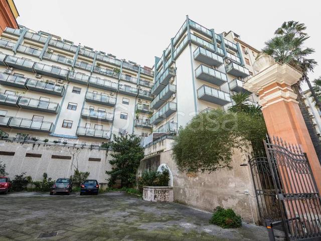 Appartamento in affitto a Palermo via Claudio Monteverdi, 43, non arredato/vuoto, doppia esposizione, balcone TrovaCasa