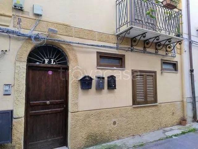Appartamento in affitto a Palermo via Francesco Testa, terrazzo, lavanderia, bagno finestrato TrovaCasa