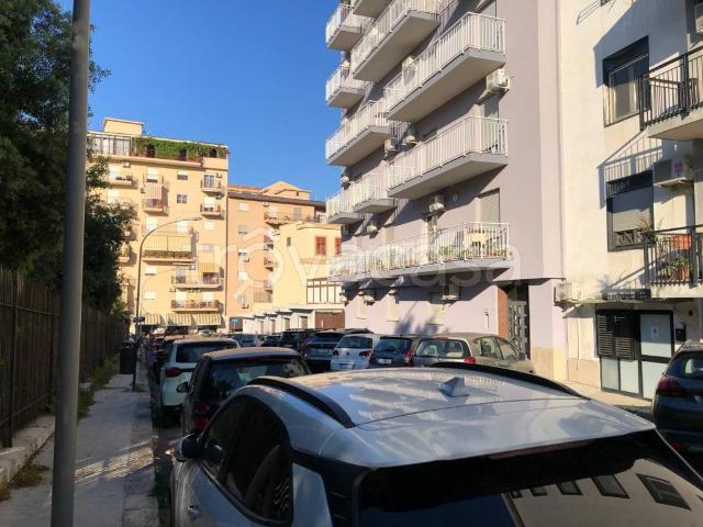 Appartamento in affitto a Palermo via Francesco Speciale, 77, arredato, vicinanze negozi, cucina a vista TrovaCasa