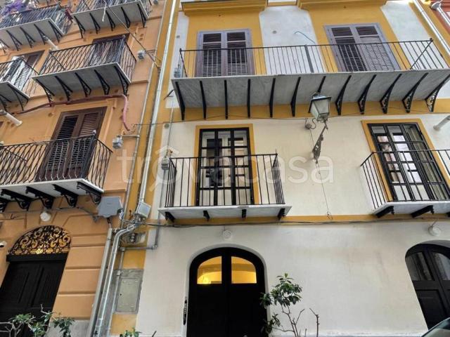 Appartamento in affitto a Palermo via Patania, 2, immobile di prestigio, centrale, lavanderia TrovaCasa