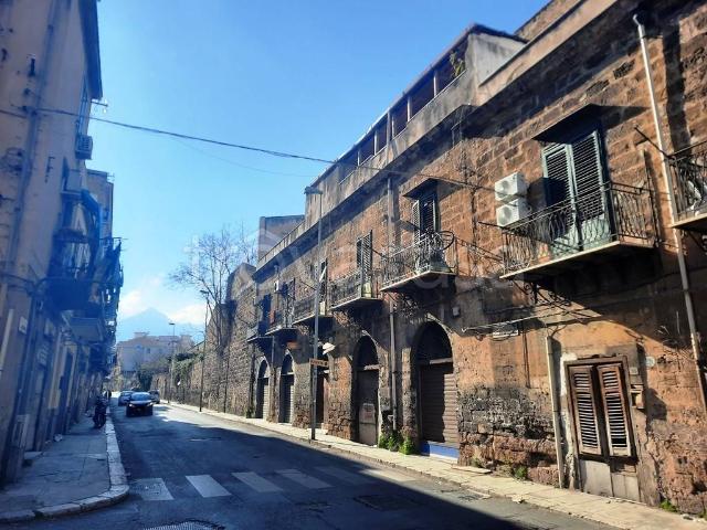 Appartamento in affitto a Palermo via Perpignano, 12, arredato, riscaldamento assente, centrale TrovaCasa