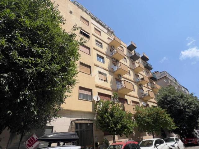 Appartamento in affitto a Palermo via Pipitone Federico, 137, non arredato/vuoto, ascensore, aria condizionata TrovaCasa