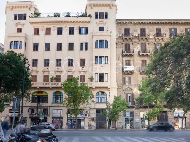 Appartamento in affitto a Palermo via Roma, 188, arredato, ascensore, ultimo piano TrovaCasa