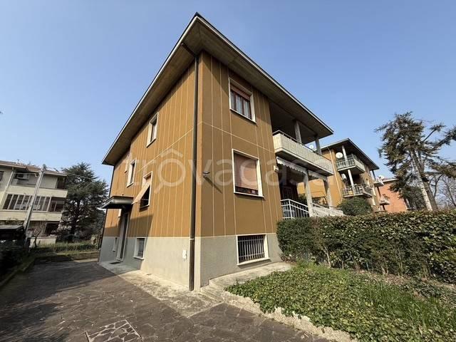 Appartamento in affitto a Parma piazza Caio Giulio Fedro, arredato, giardino privato, box TrovaCasa