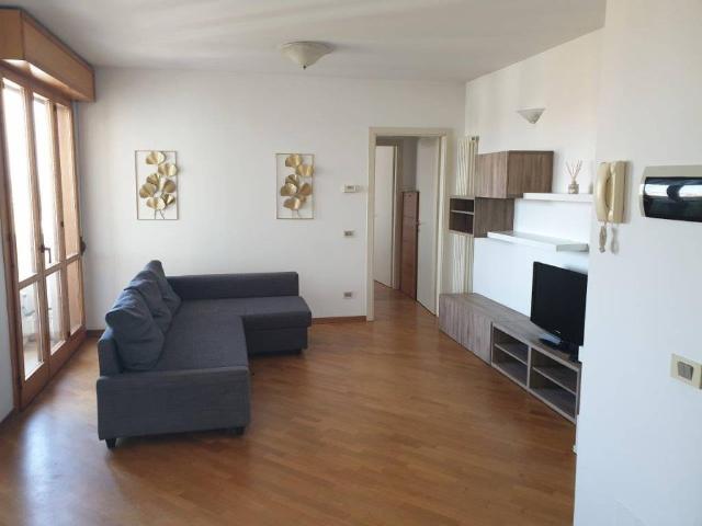 Appartamento in affitto a Parma PR