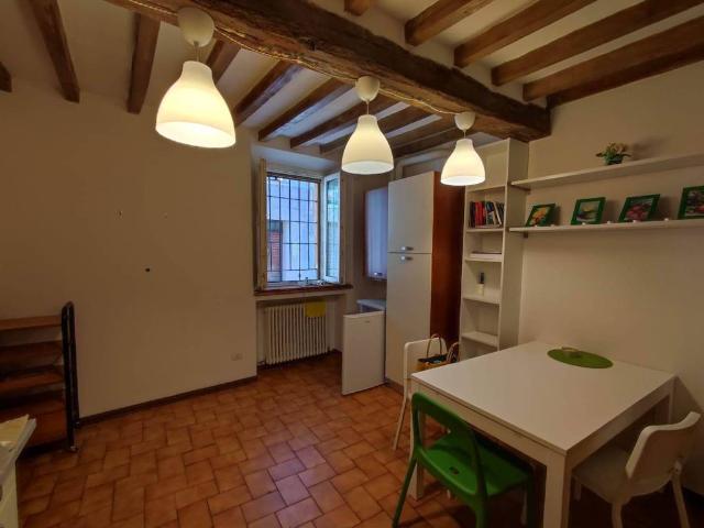 Appartamento in affitto a Parma PR
