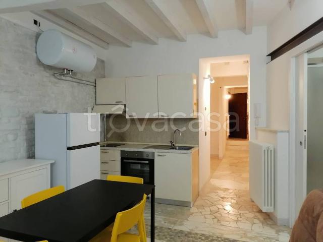 Appartamento in affitto a Parma strada Matteo Renato Imbriani, arredato, riscaldamento centralizzato, ristrutturato TrovaCasa