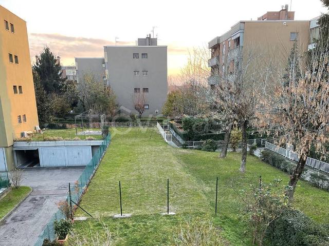 Appartamento in affitto a Parma via Don Ramiro Tonani, 23, non arredato/vuoto, giardino privato, box TrovaCasa
