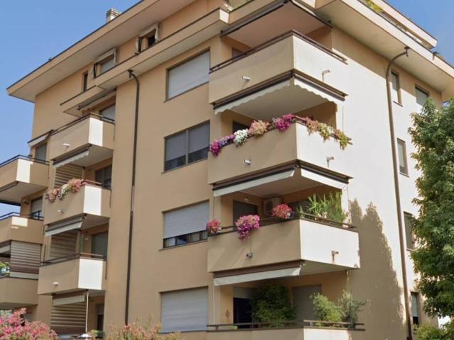 Appartamento in affitto a Parabiago MI