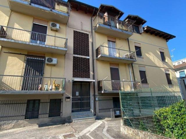 Appartamento in affitto a Pavia PV