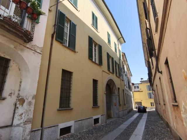 Appartamento in affitto a Pavia PV