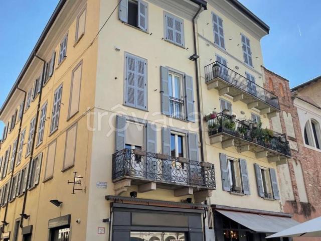 Appartamento in affitto a Pavia via Calatafimi, 14, arredato, ristrutturato, balcone TrovaCasa