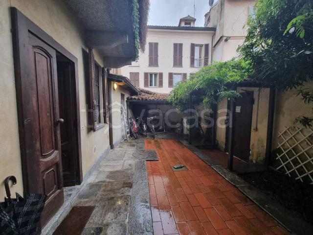 Appartamento in affitto a Pavia via dei Liguri, non arredato/vuoto, riscaldamento autonomo, centrale TrovaCasa