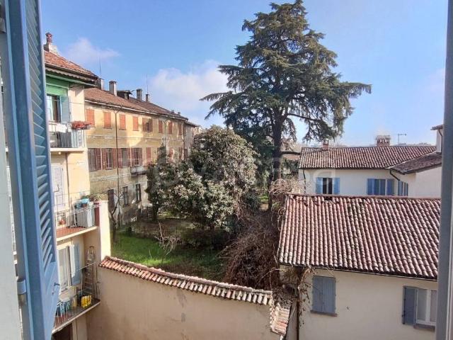 Appartamento in affitto a Pavia via Luigi Porta, 14, non arredato/vuoto, posto auto, ascensore TrovaCasa