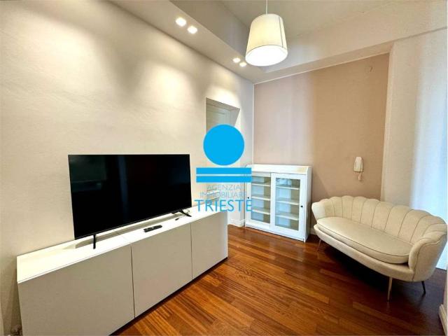 Appartamento in affitto a Pesaro, arredato, immobile di prestigio, ascensore TrovaCasa