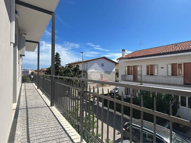 Appartamento in affitto a Pescara PE