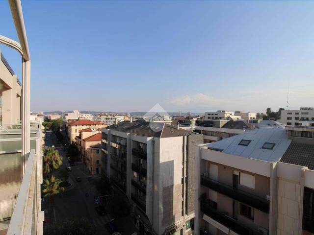 Appartamento in affitto a Pescara PE