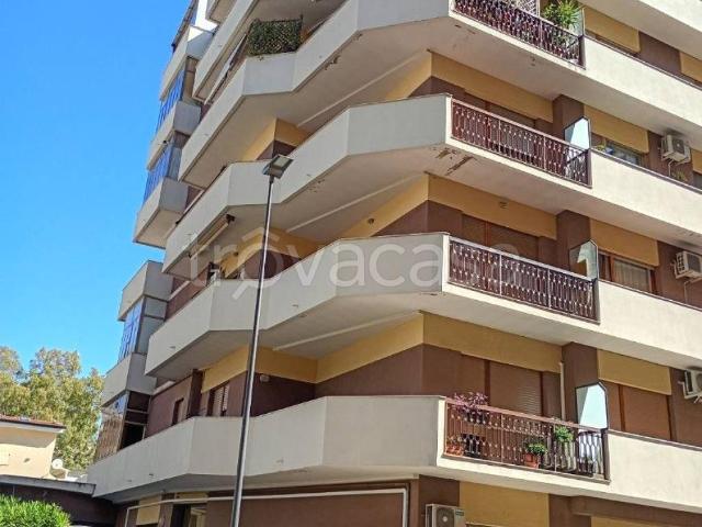 Appartamento in affitto a Pescara via dei Sabini, 75, arredato, ascensore, zona residenziale TrovaCasa