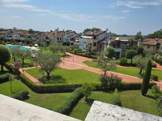 Appartamento in affitto a Peschiera del Garda VR